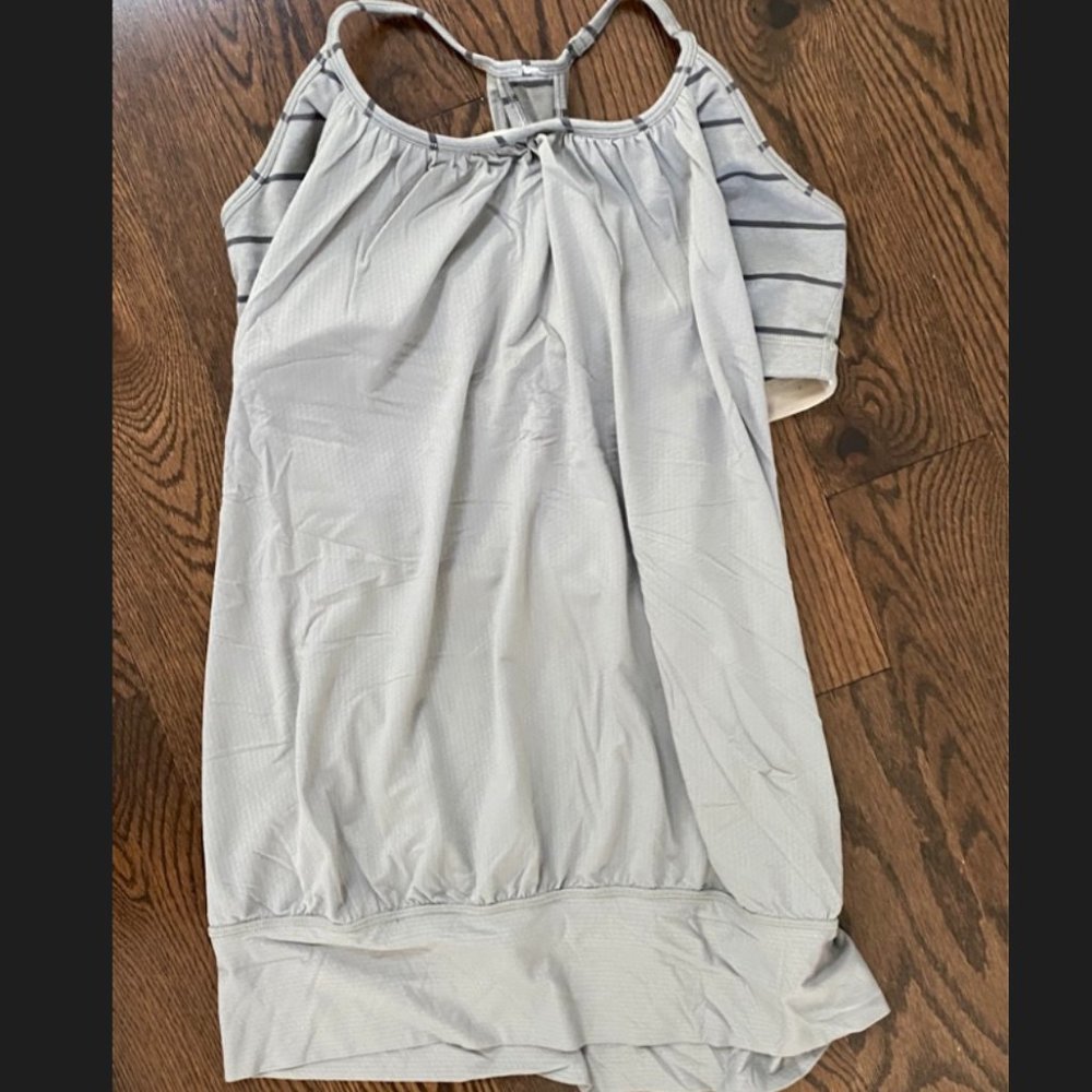 Lululemon bra-tank